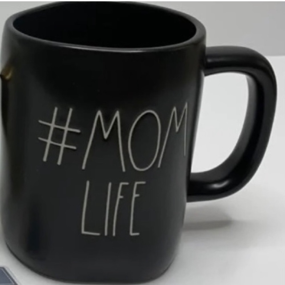 NWOT Rae Dunn Mug # Mom Life